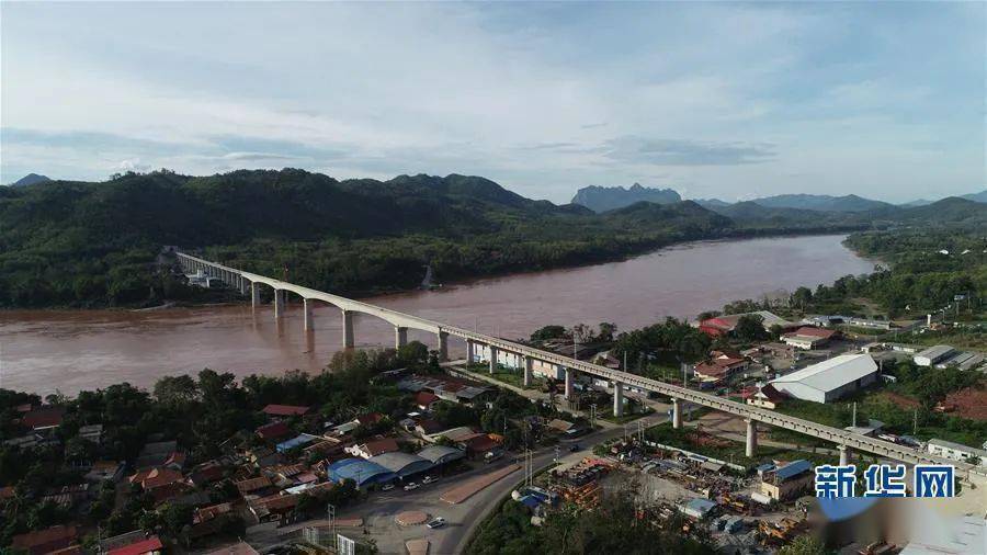 交通历时1543天这条跨国铁路隧道终于通了