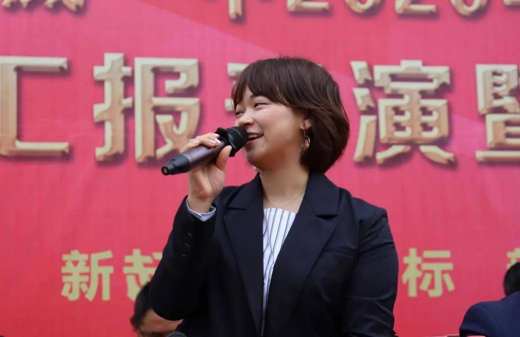 桃李不言满庭芳弦歌百年今又始宣威一中2020年新生军训汇报表演暨开学