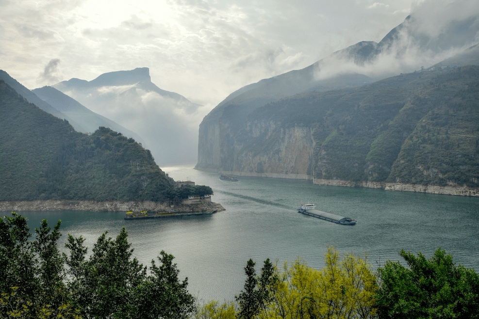 舟行长江三峡归来长江豪华游轮国庆全新启航