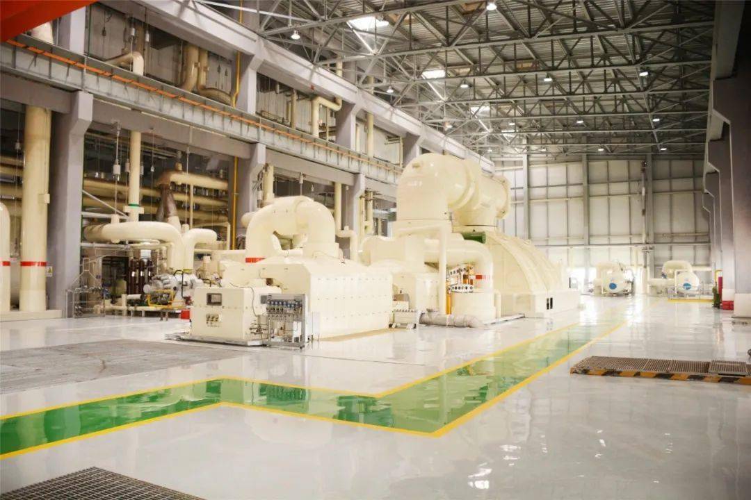 世界首台66万千瓦超临界循环流化床机组投运