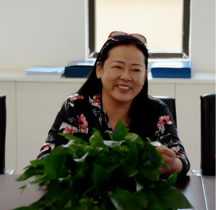 9月8日上午,关上实验学校吴萍副校长赴金域南郡校区为一年级语文教师