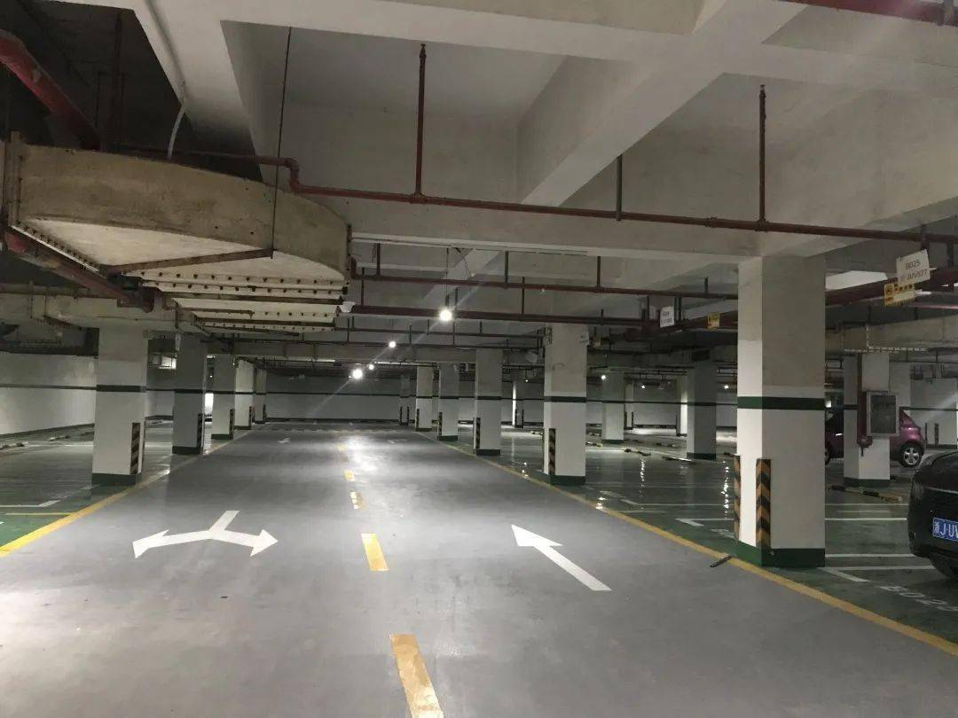 机械式停车设备：城市交通的新篇章