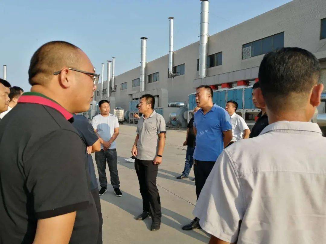 无极县郝庄乡企业代表参观学习里城道集中喷涂中心——对标先进找差距