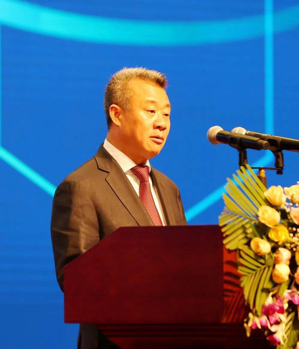 蒲彬彬说,本次论坛汇集了全国智能装配式建筑产业领域的学术权威,最强
