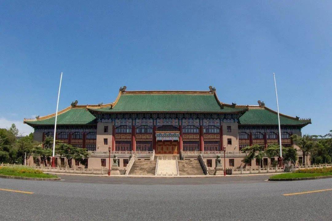 【四史在校园】 绿瓦大楼历史中的"抗战故事"_上海