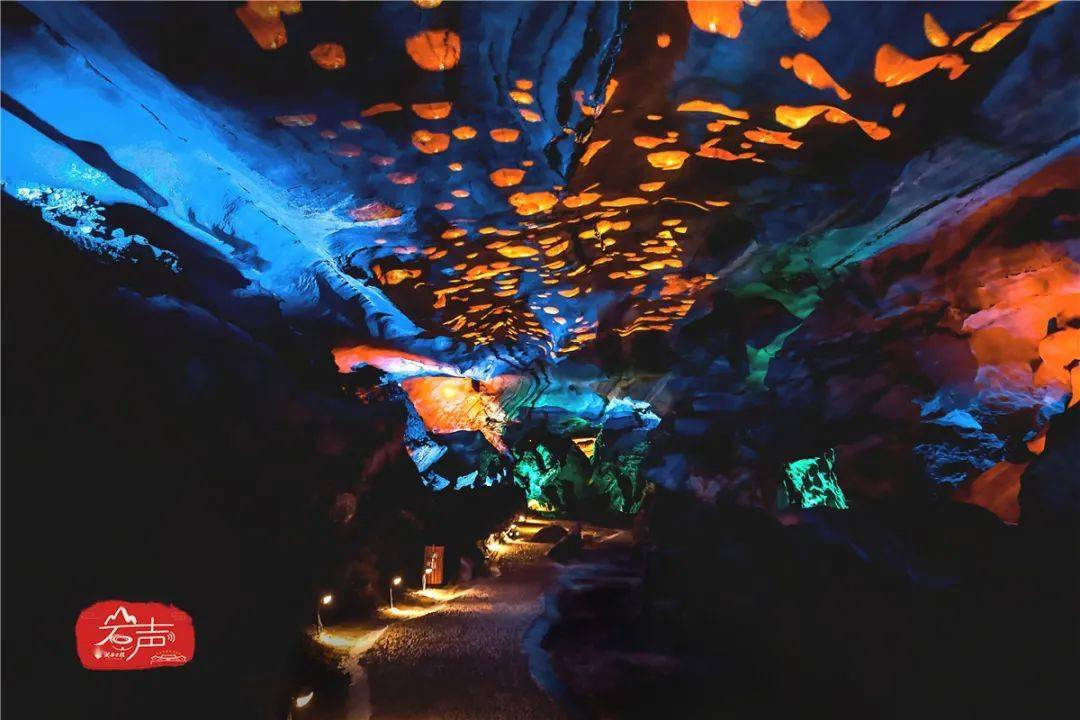 岩声丨《龙硿洞探幽》