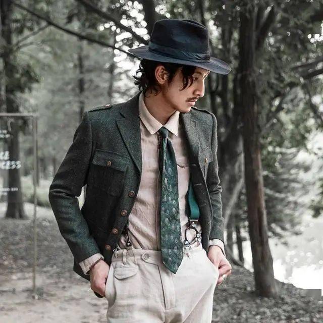彰显男人本色猎装永不落幕的绅士经典