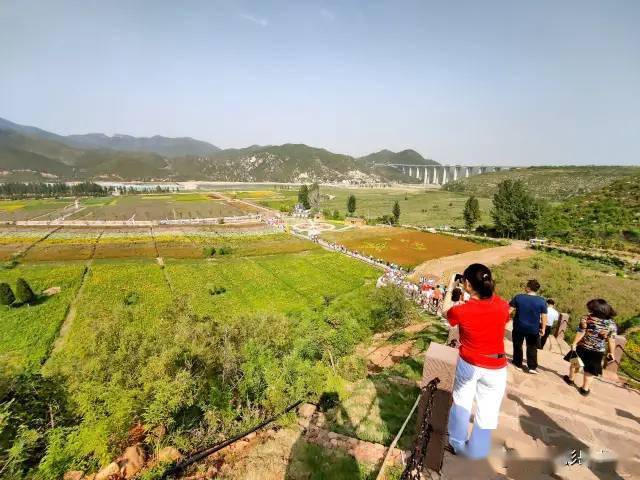 今年河北省沙河市重點打造四大類九個觀摩項目——紅石溝休閒生態農場