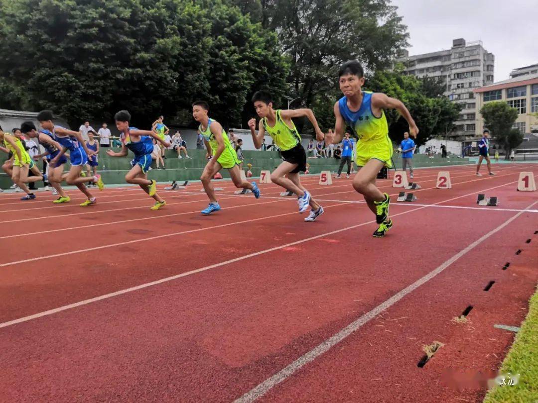 男模露鸟露蛋视频_运动员露鸟_王力宏露鸟