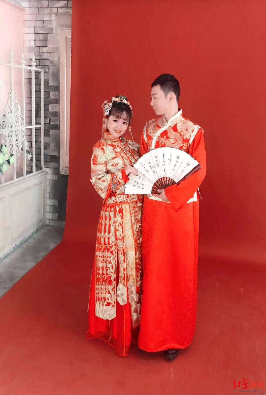 三年里从红到凉 妖娆"拉面哥" :做一个普通人比较好_田波