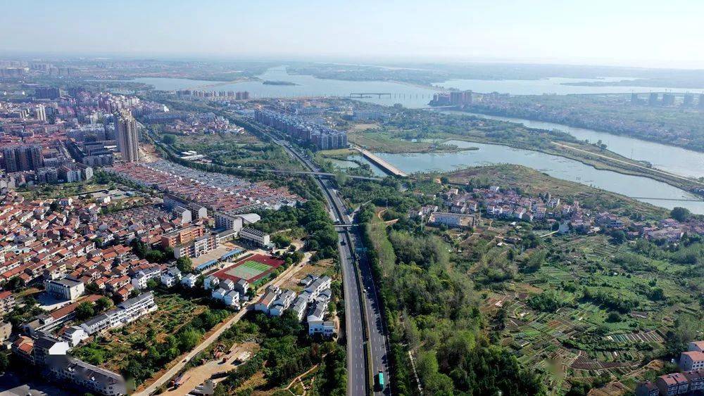 外环长山村空隙地▲阳逻柴泊湖大桥新洲区首座口袋公园被命名:龙博