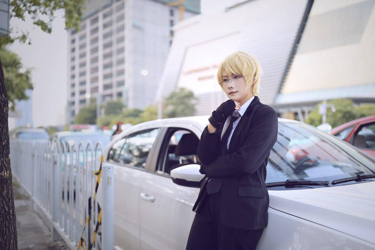 黑塔利亚阿尔弗雷德 西装cosplay