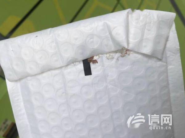 网购快递打开一看是空包 极兔速递拒绝核实
