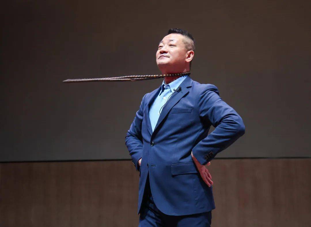 李鸿良 来自搜狐网