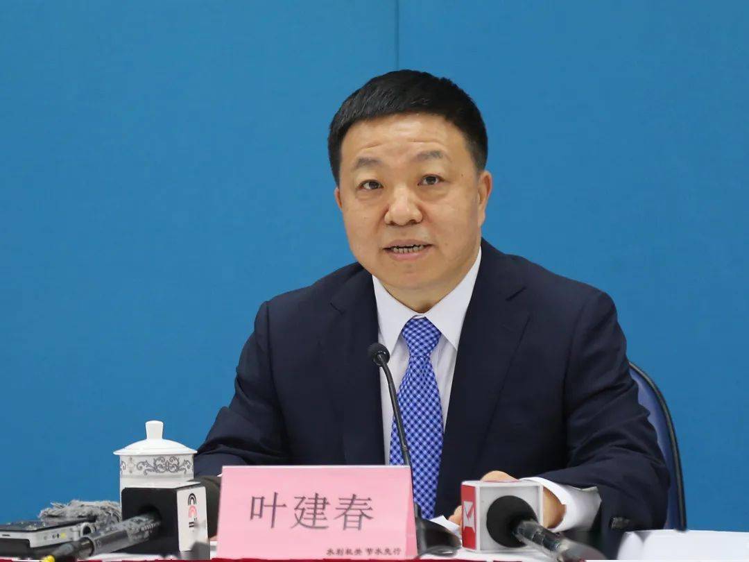 谢谢!人民日报记者叶建春问答1人民日报问答环节感谢叶部长的介绍!