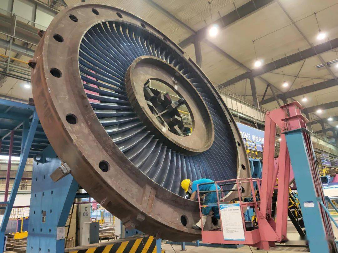 一争五保战百天东方汽轮机各部门全力冲刺三季度劳动竞赛五