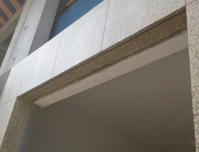 塑料成品滴水条措施(含外门窗眉,空调机位,飘窗板,阳台下口,外墙线条