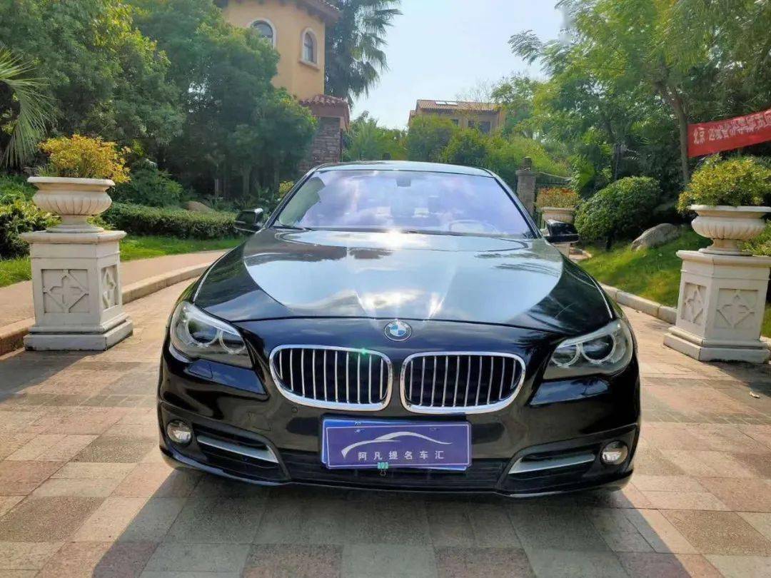 精品车源月供4444元2015年宝马525li领先版到店