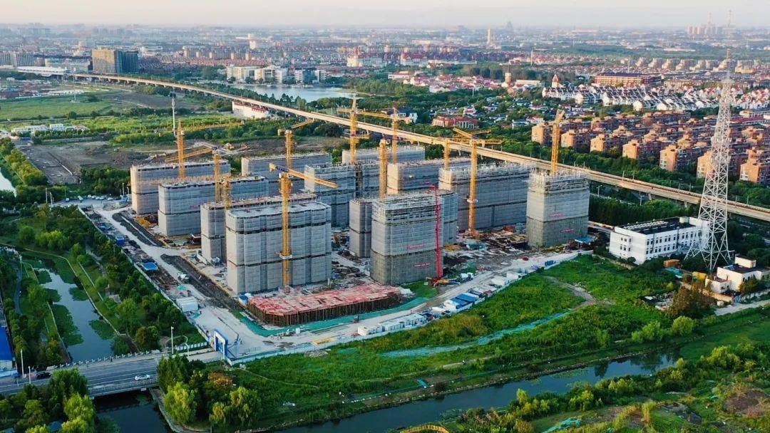 罗店声音17幢高层2152套住房大居又一动迁安置房项目封顶预计明年一