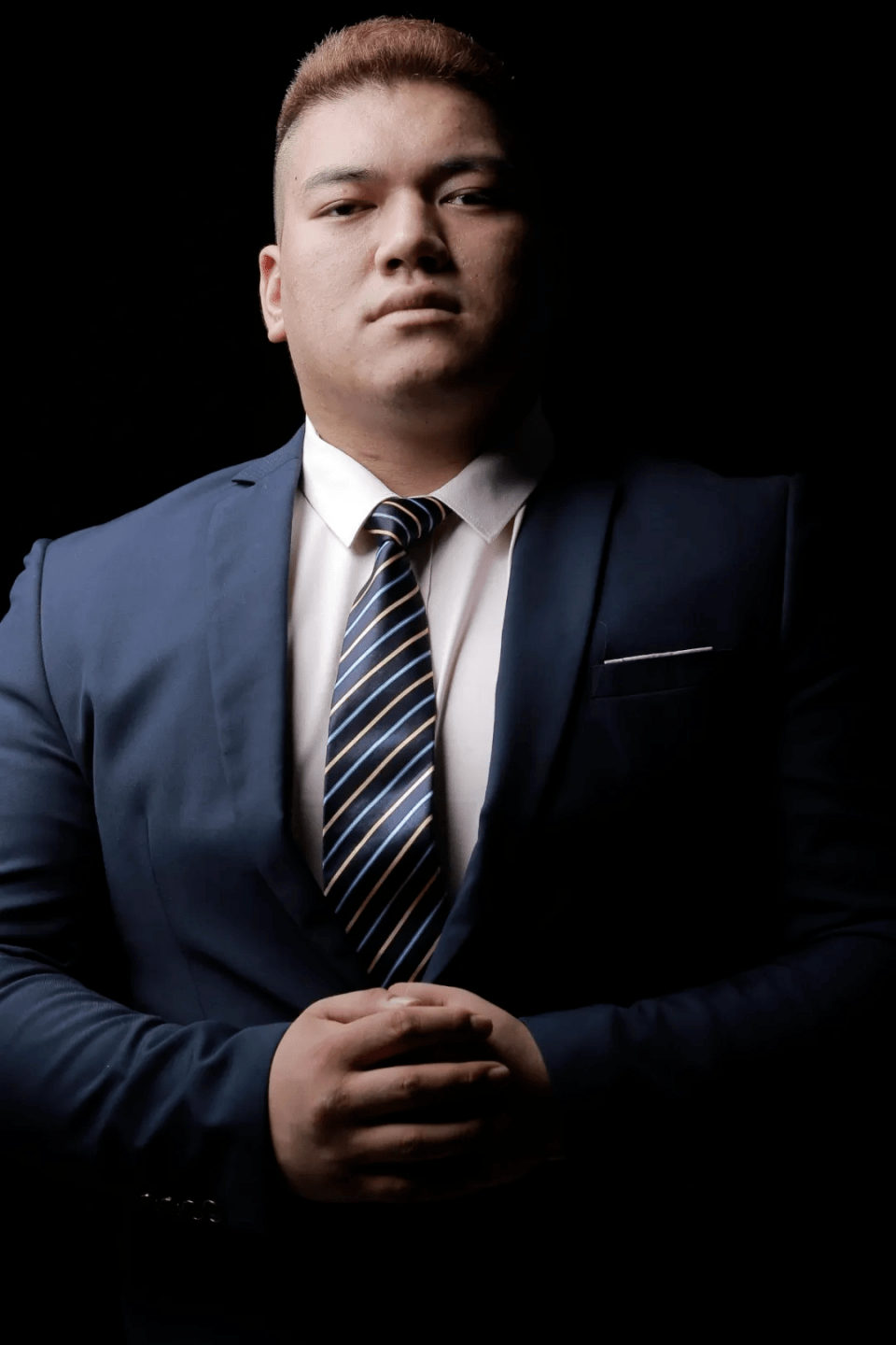 中国队长付高峰首战mma,强势碾压240斤巨兽_巴昌