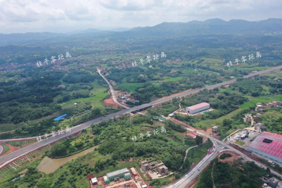 【桂平航拍】荔玉高速桂平大洋收费站建设最新进度