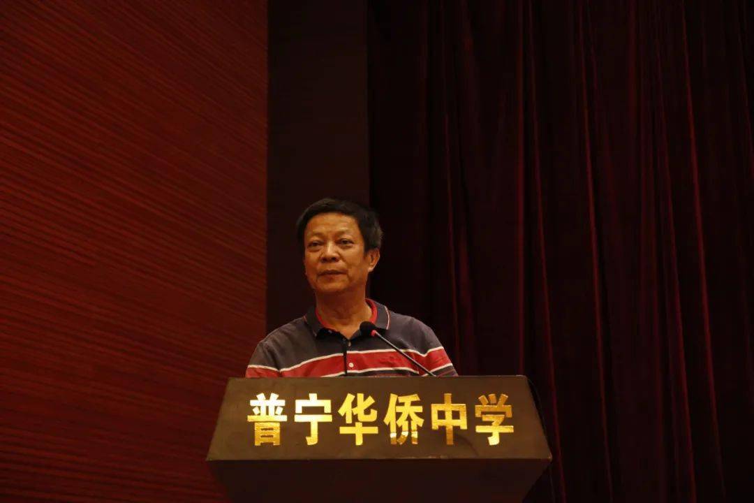 我校新一届宿舍自我管理委员会第一次全体会议隆重召开
