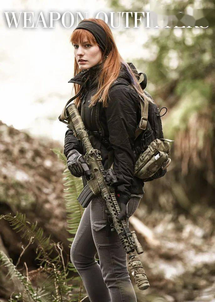 精选好图:持枪美女