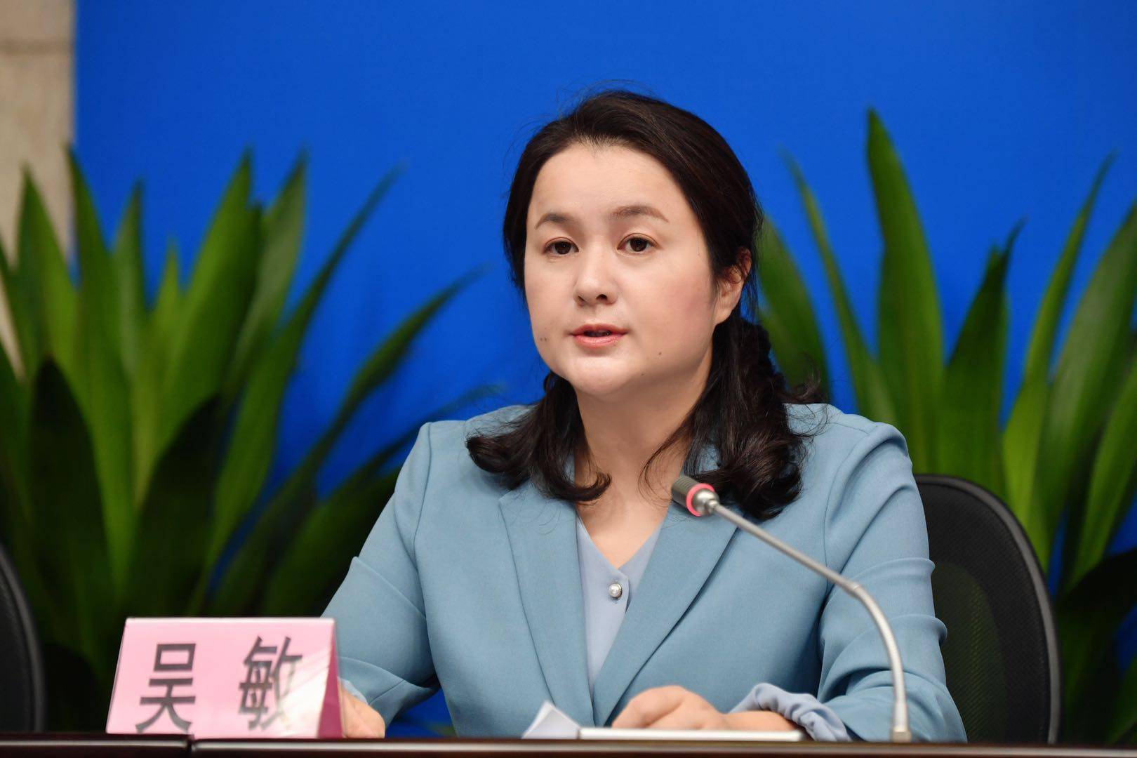 市林业和园林局党组成员,副局长吴敏介绍,为丰富广大市民群众"双节"