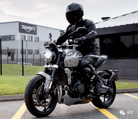 凯旋600入门中量级运动街车曝光