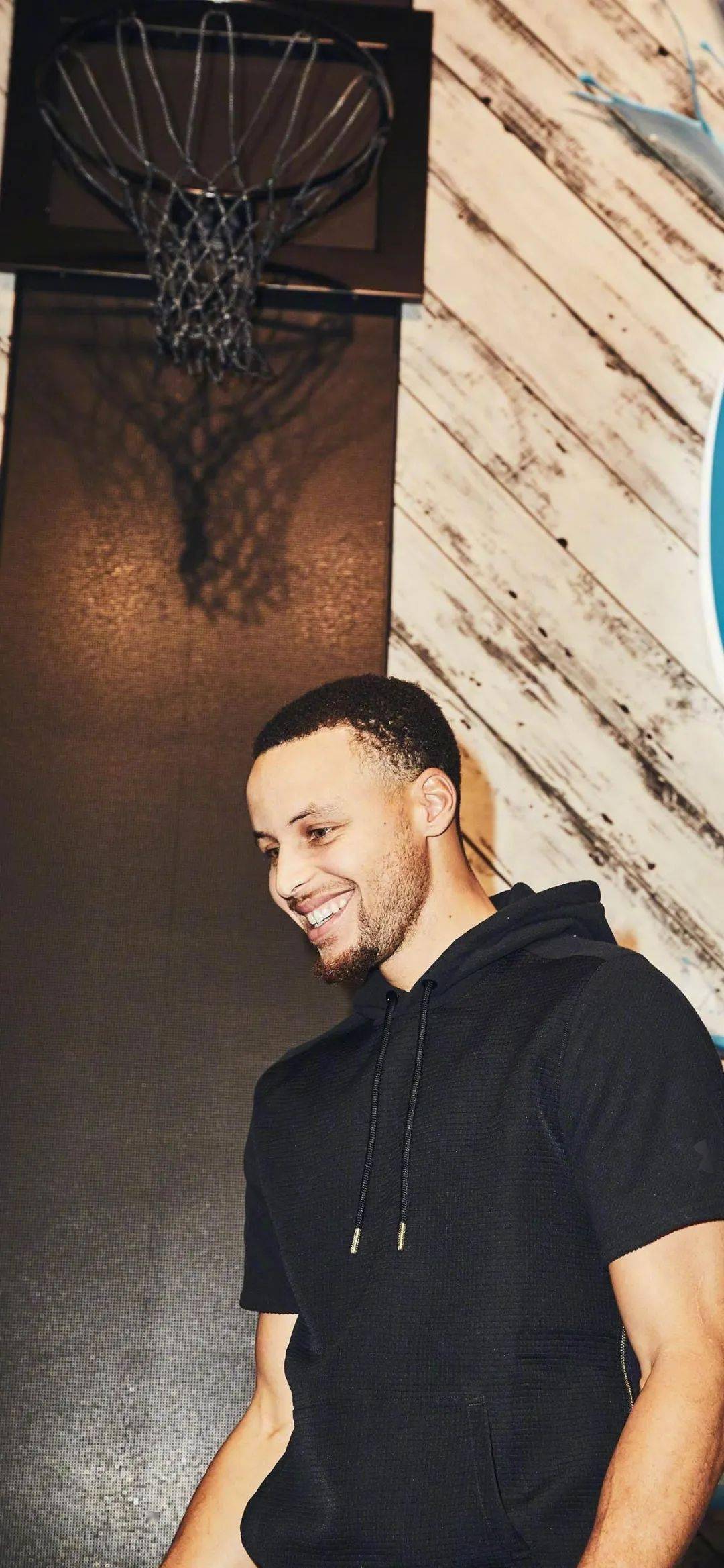 斯蒂芬库里壁纸球场上灵动的超级得分手