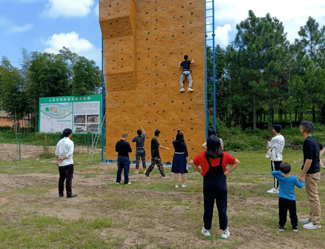 东固景区喜迎八方游客,各景点游人如织!