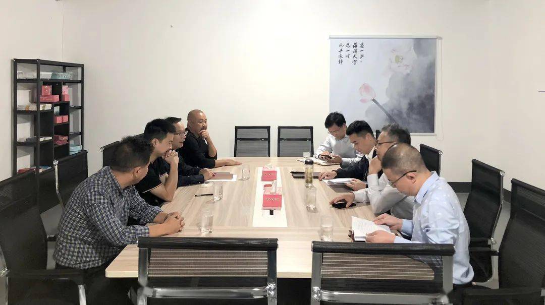 县委副书记,政法委书记徐凯盛一行调研东茗乡矛调中心建设情况