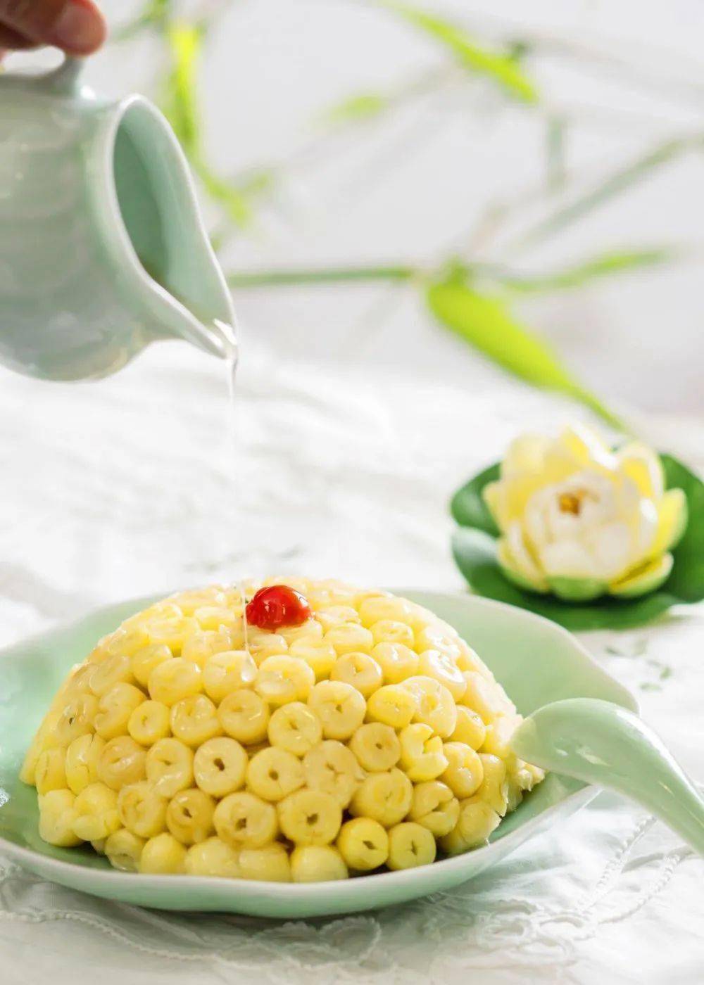 建瓯市吉阳镇凭借其天然独有的地势气候,造就了闻名于世的吉阳四宝.