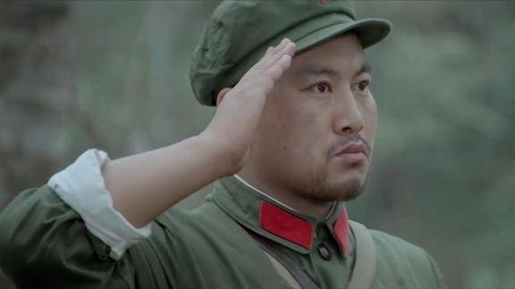 高山下的花环靳开来真有排面担任尖刀连副连长责任很大