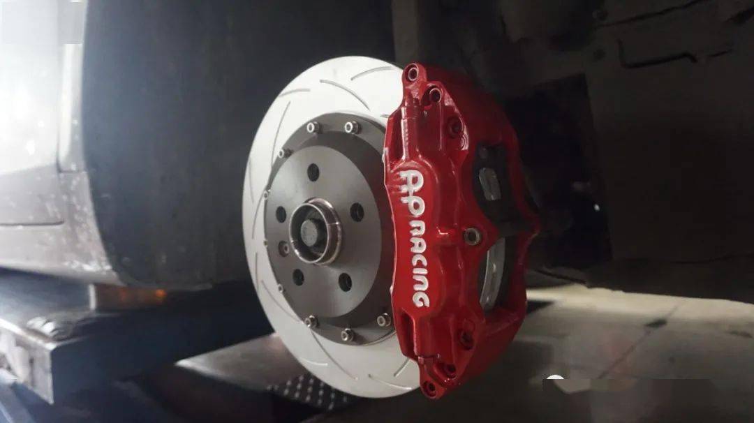 奥迪传奇十年tt几番新心血