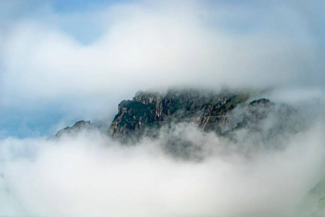 壯觀武功山驚現飛龍在天