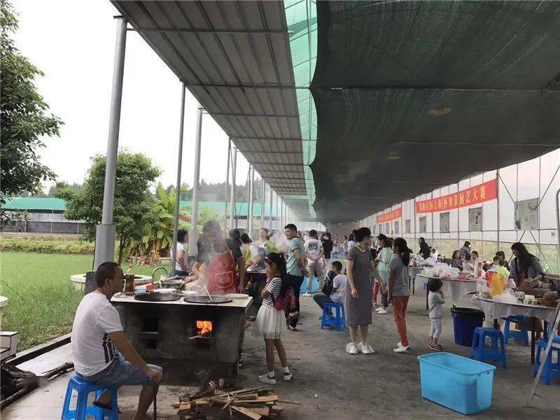 绵阳山水禾农庄推出游仙故事乡村亲子游火爆,乡村非遗手撕牛肉成为