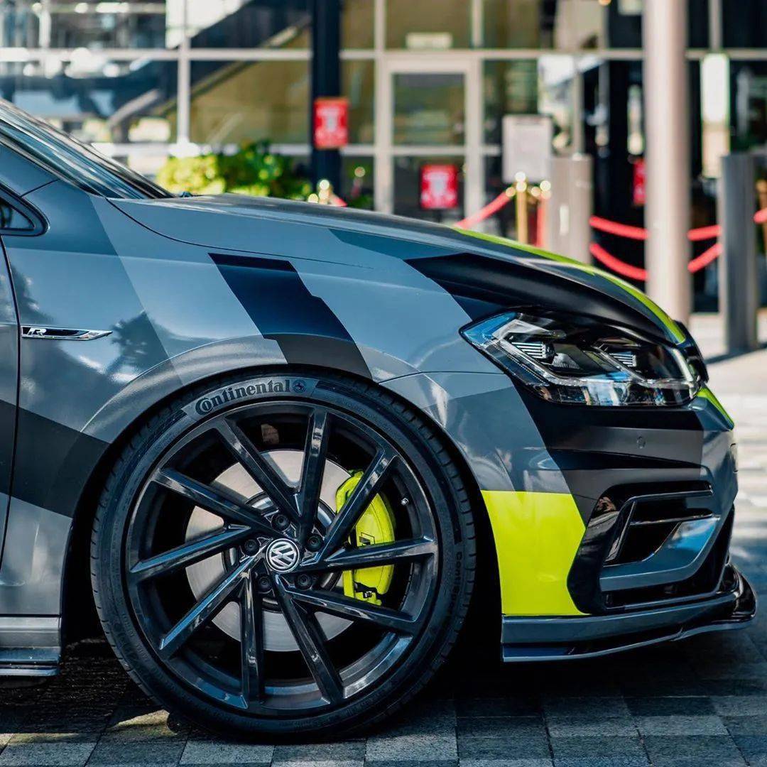 迷彩涂装高尔夫mk75r弥漫的战斗气息