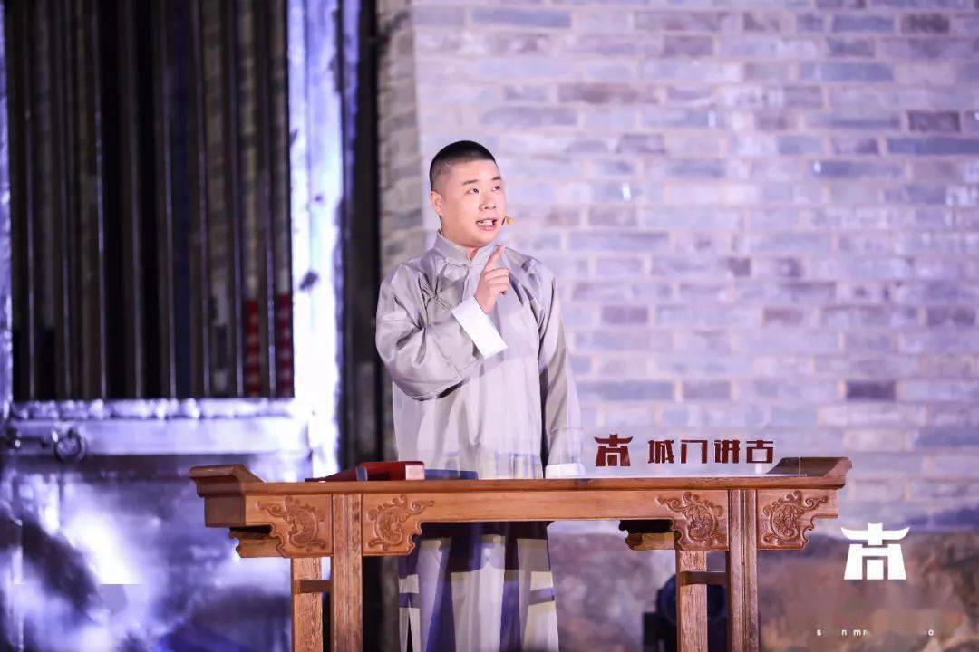 杨江东老师和90后讲古人阿焕为大家演绎精彩故事,还
