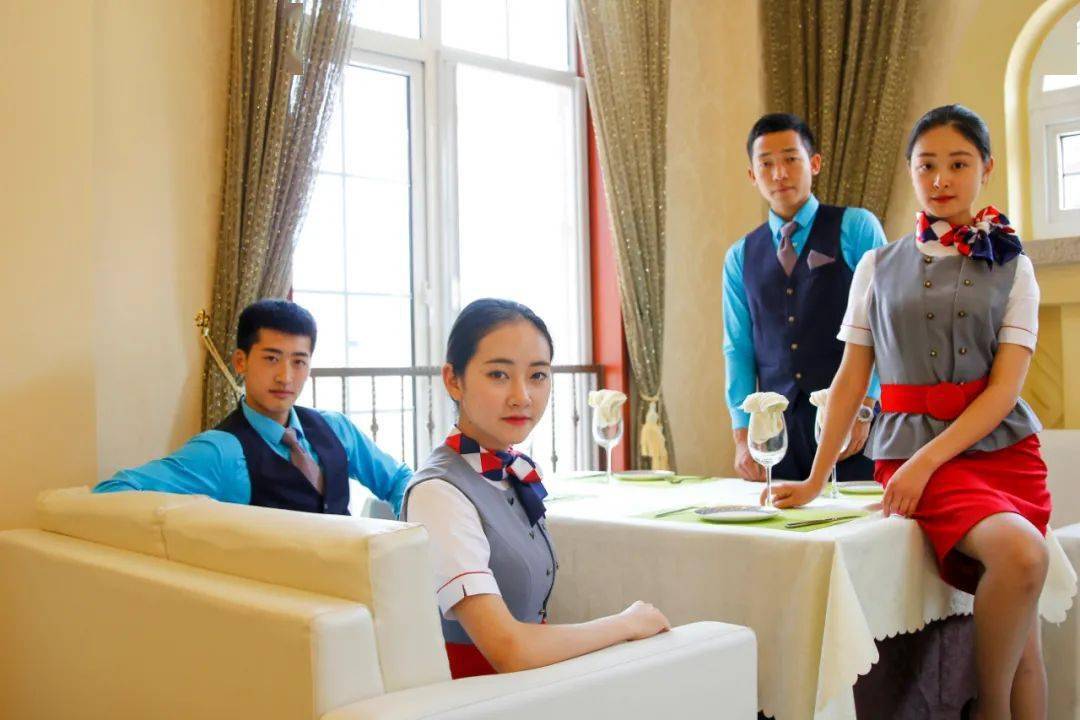 要文明形象,按学院要求着装,着装礼仪02不要冷漠待人.