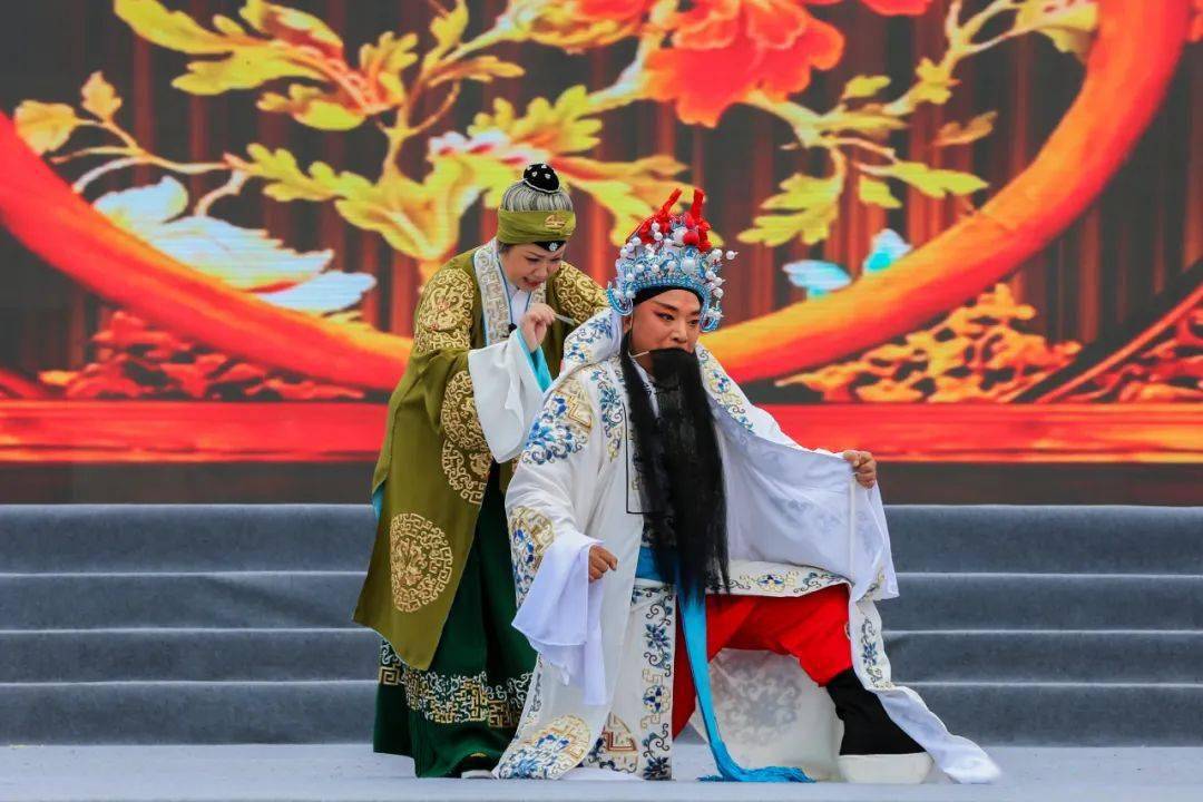 河南卫视梨园春走进中国曲艺之乡宝丰上演马街斗书场