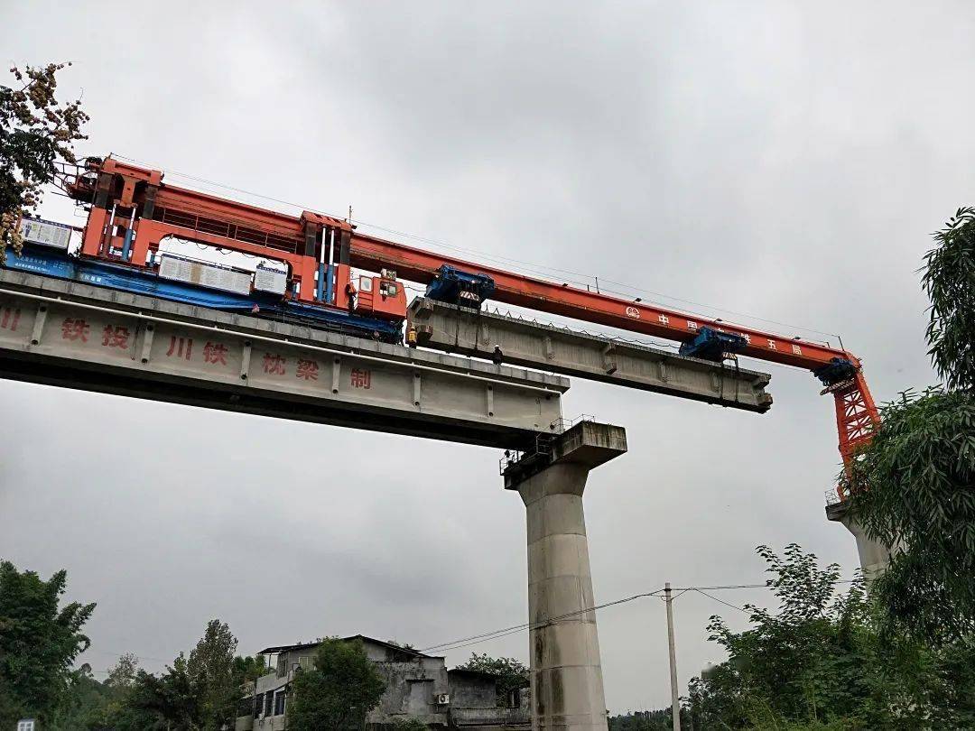 预计12月底连乐铁路井研段全面完工