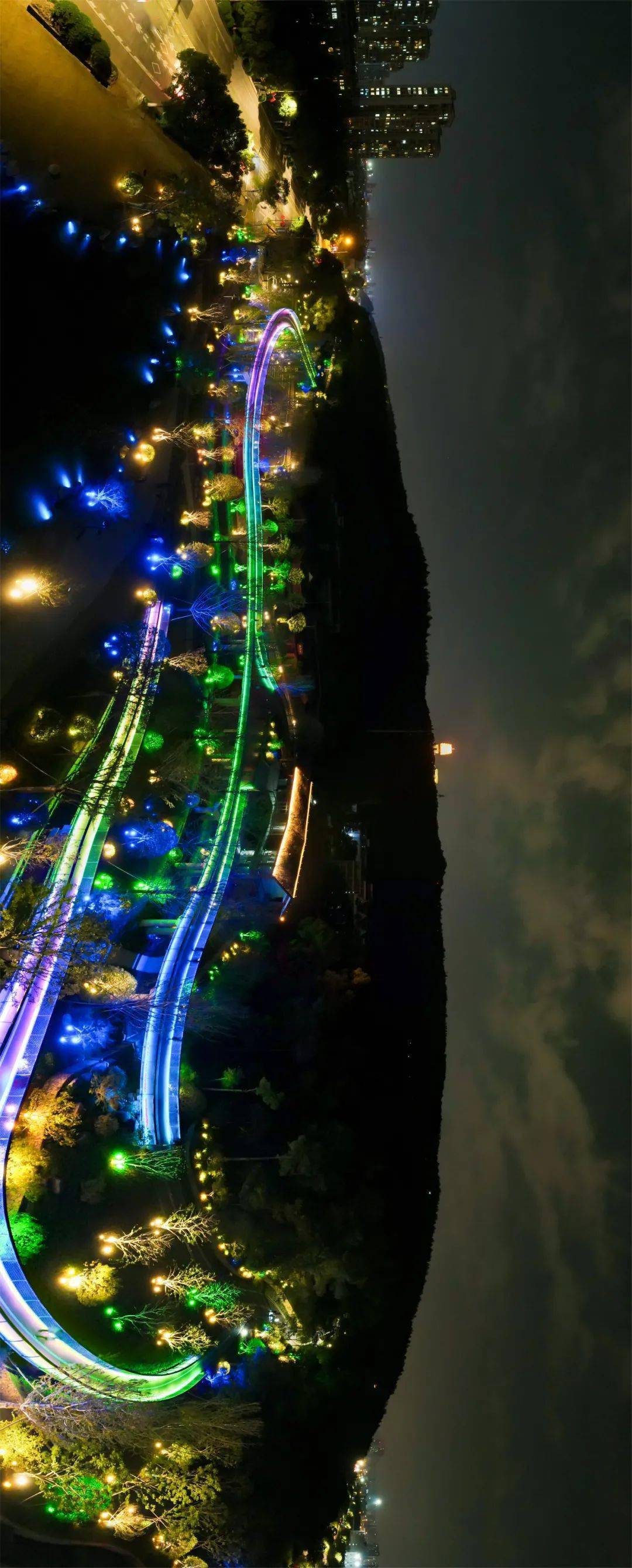 临平山彩虹桥图片