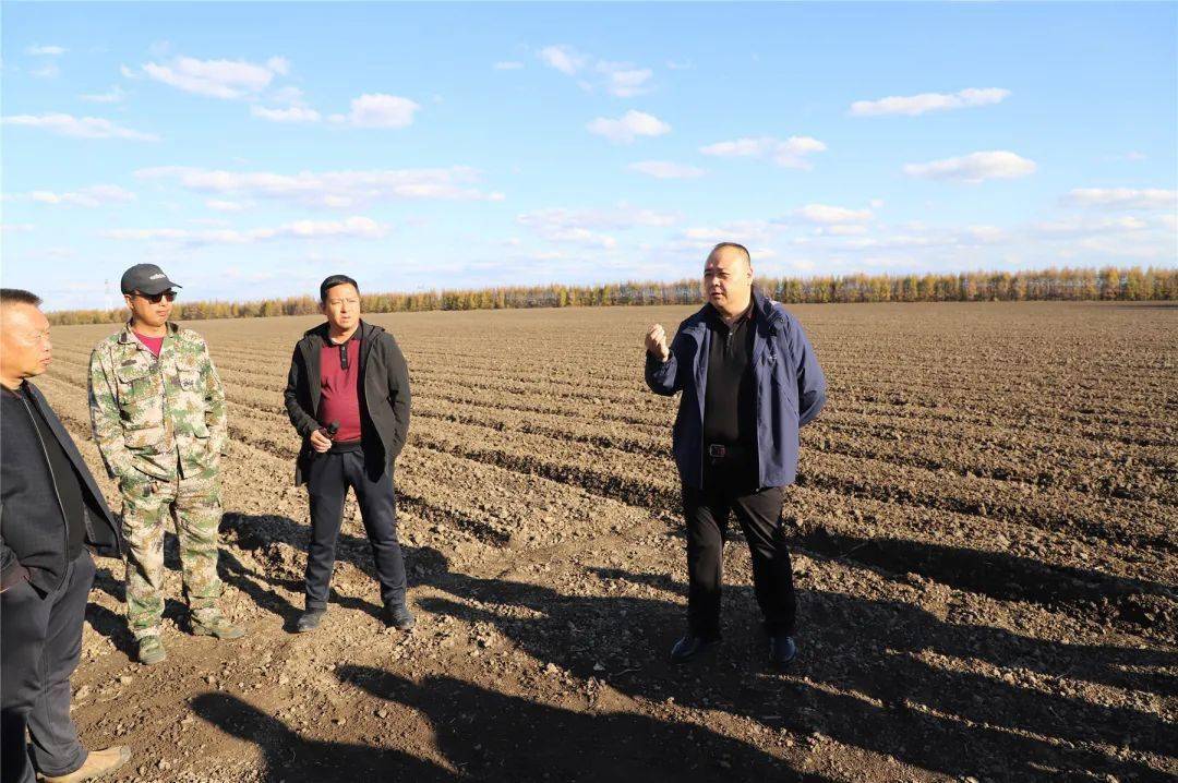 饶河农场有限公司组织召开2021年农业生产准备工作现场会