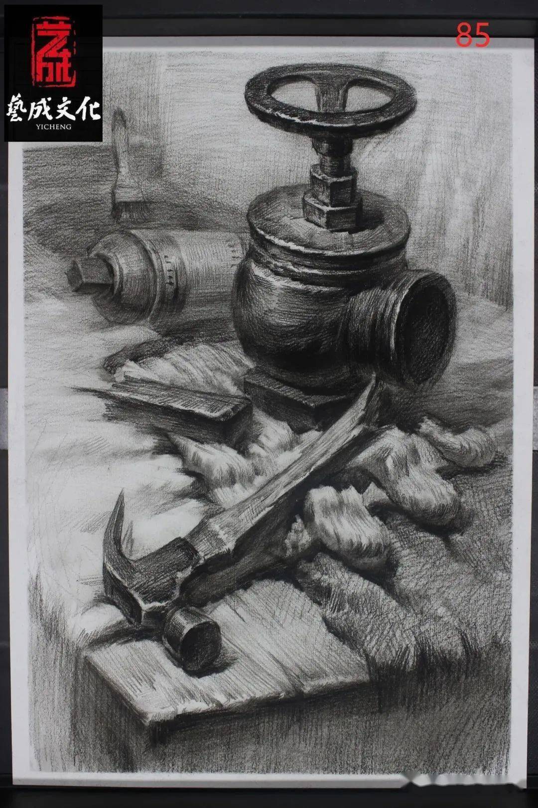 2021届广东省美术联考一模素描高分卷破斧沉舟奋勇向前