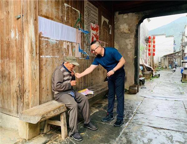 青年收藏家古董鉴赏家张恩鹏的收藏之路