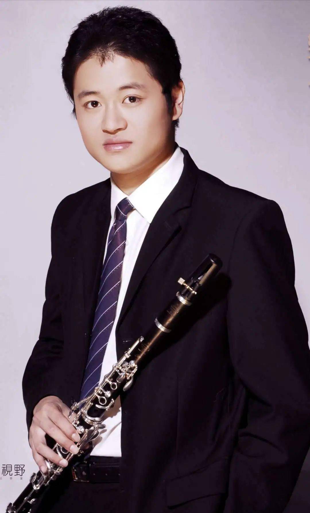 我院校友房鑫将在2020年厦门市优秀中青年个人文艺资助项目中举办独奏