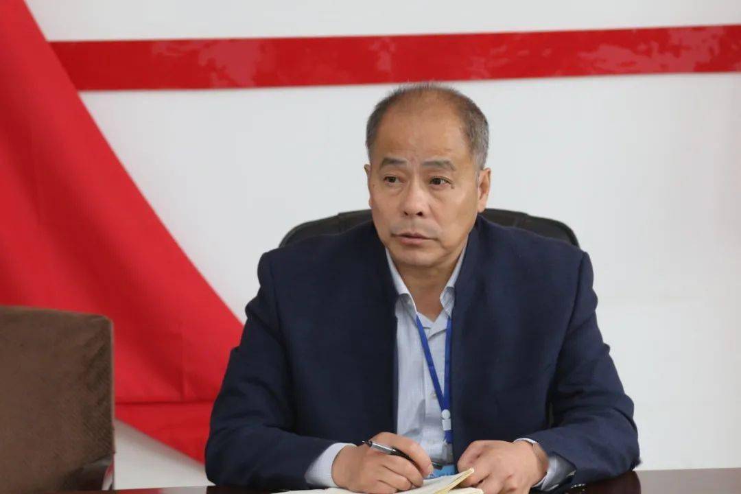 天一中学党支部召开支部委员会议