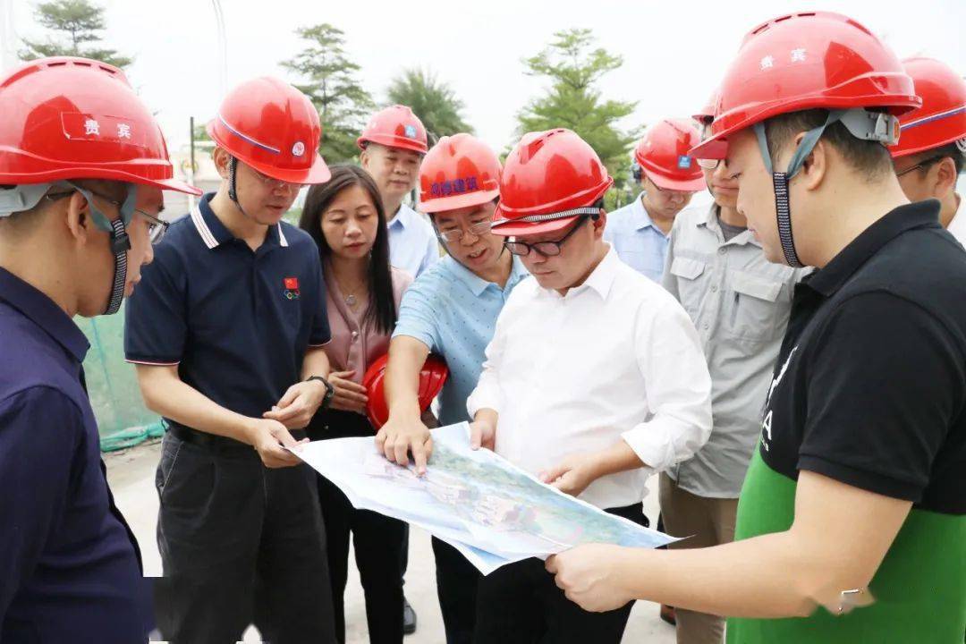 高定位,高标准办学!副区长蔡伟调研指导乐从第一实验学校筹建工作