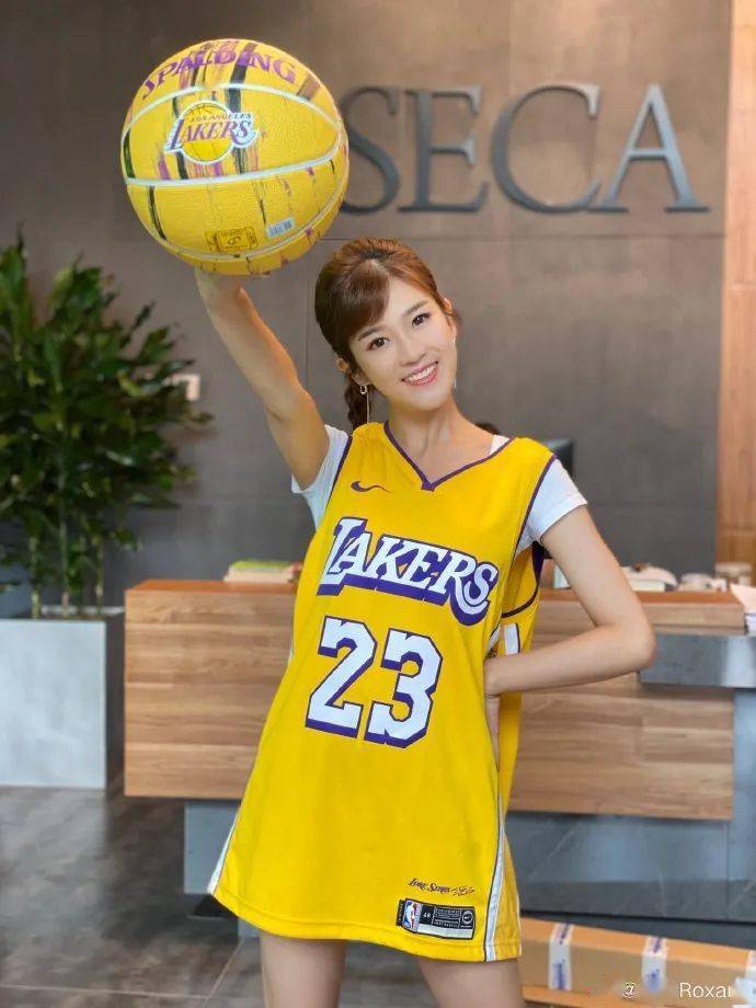 短跑名将张培萌发文回应家暴(图)